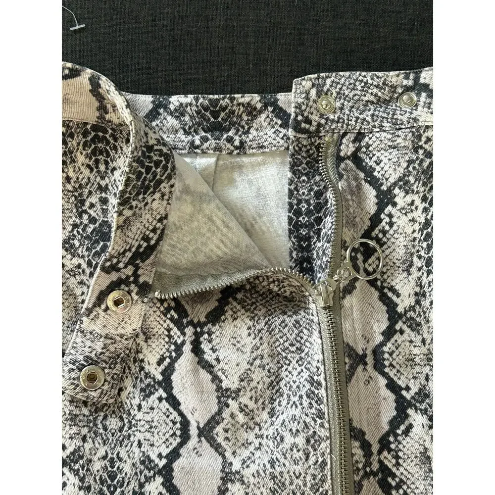 Alter’d State Snake Print Mini Skirt Y2K Zip Front Snakeskin Stretch L